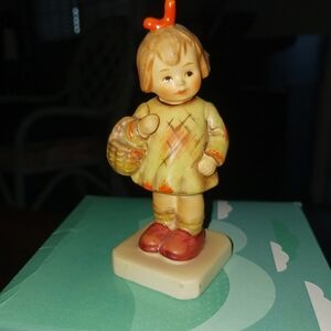 Hummel Goebel Figurine " I Brought You A Gift " 4"